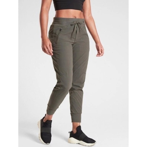Athleta Trekkie North Jogger Pants Olive Green Zip Pockets Size 20 - Picture 1 of 8